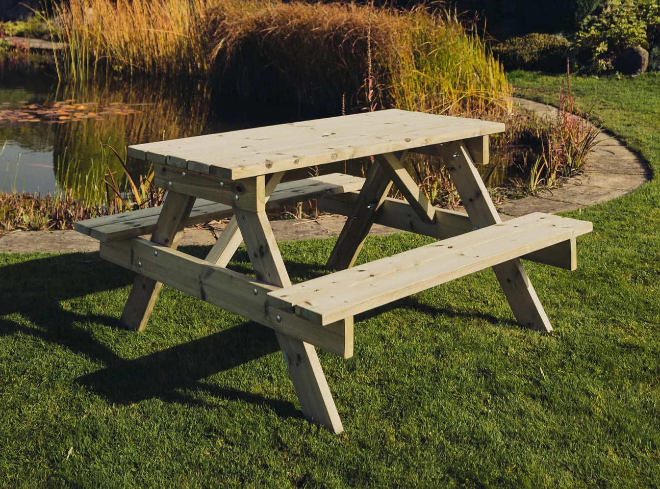 Traditional Chunky Wooden 139cm Picnic Table