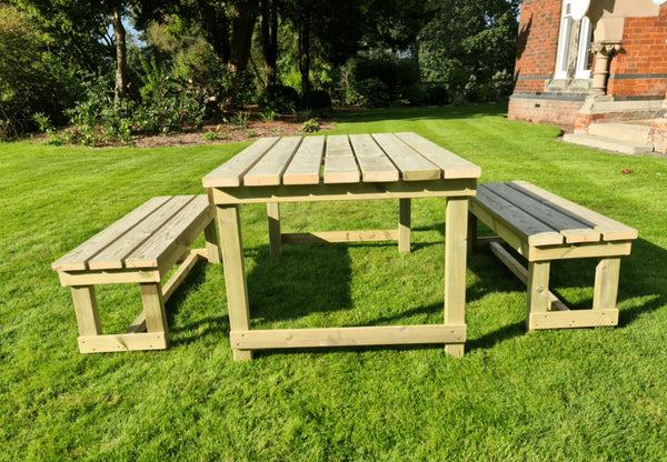 Butchers Chunky Wooden Garden Picnic Table & Benches