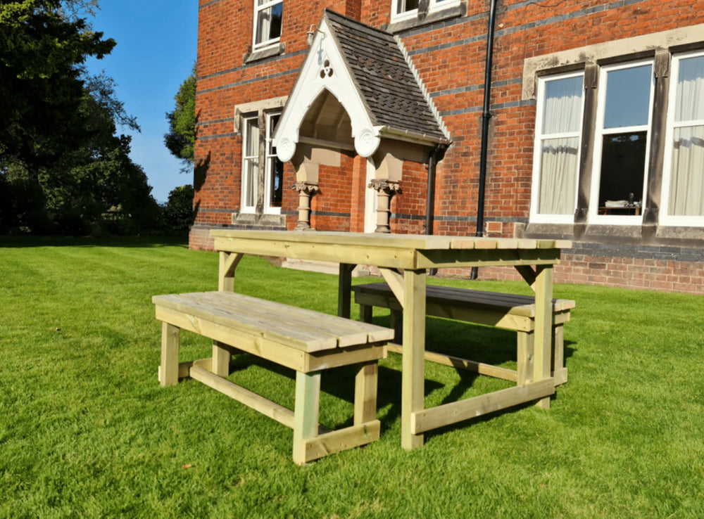 Butchers Chunky Wooden Garden Picnic Table & Benches
