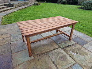 Valley 180cm Chunky Wooden Rectangle Outdoor Dining Table