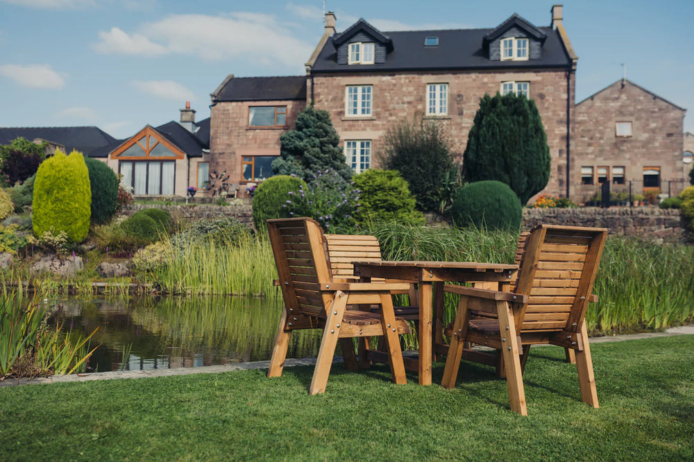 Valley 4 Seater Chunky Wooden Round Garden Dining Table Set
