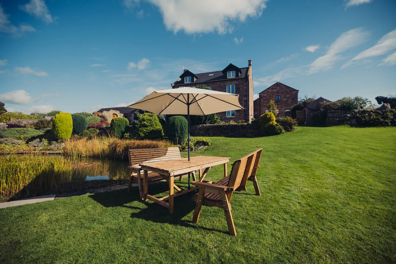 Valley 4 Seater Chunky Wooden Garden Dining Set