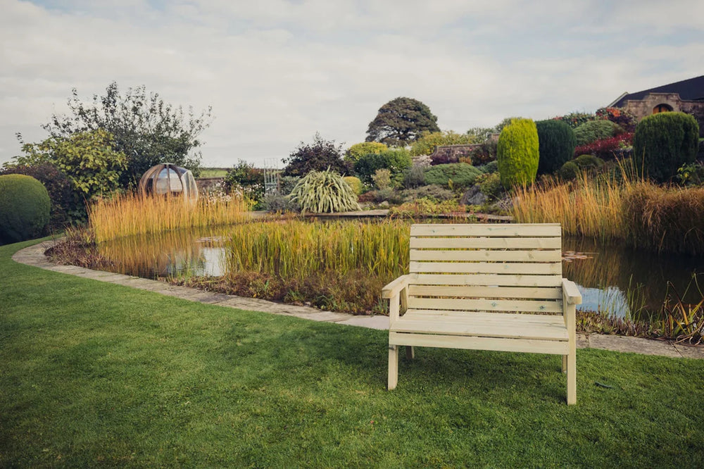 Clover Chunky Wooden Garden Bench - 2 Seater